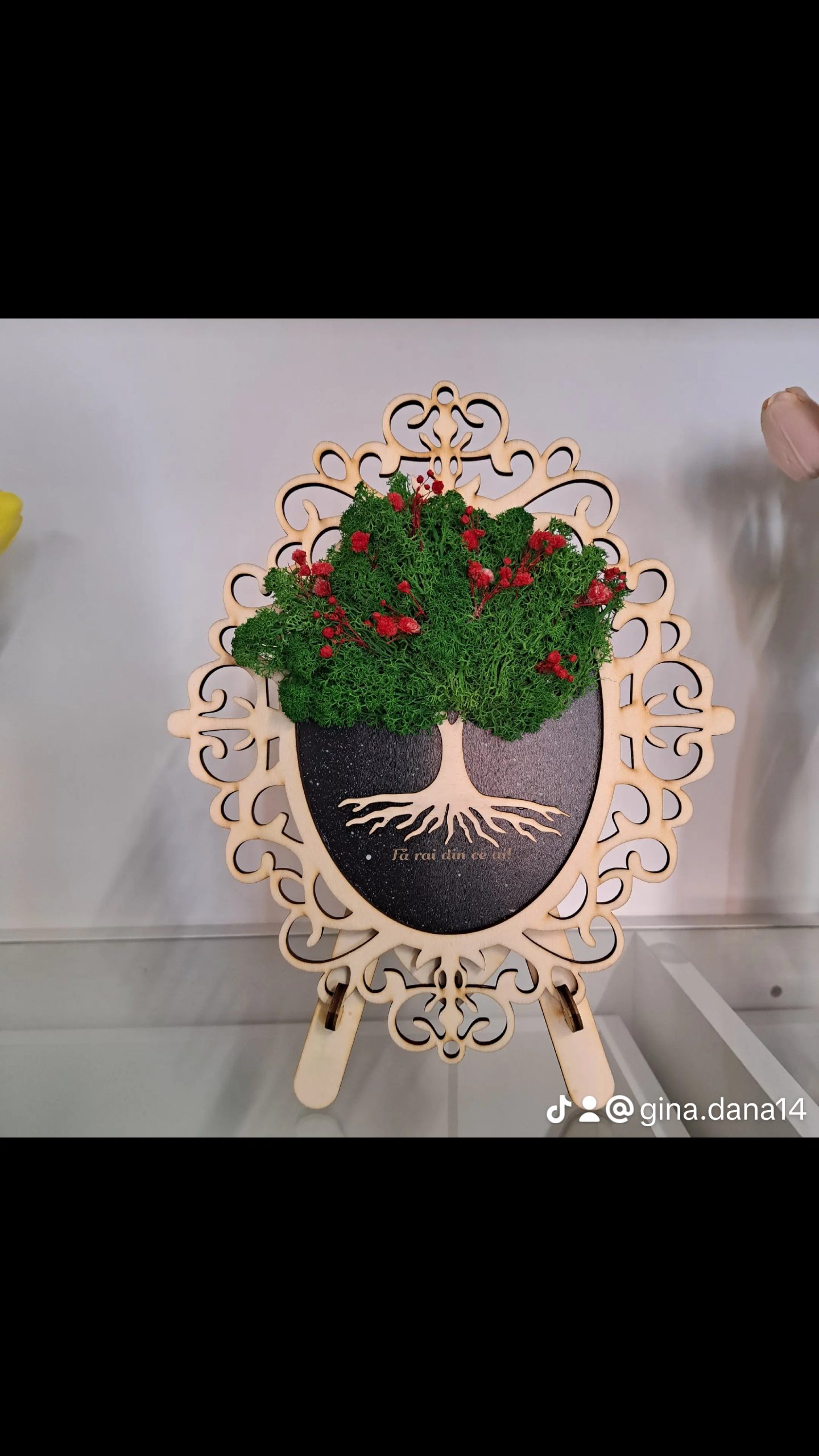 The Champagne Deck – Luxury Business Presentation (copie) - imagine 5